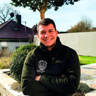 A5981D5F-D965-40DC-A8EA-5EB67E6CB813